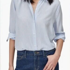 Equipment Essential Silk Blue Striped Button Down XXS